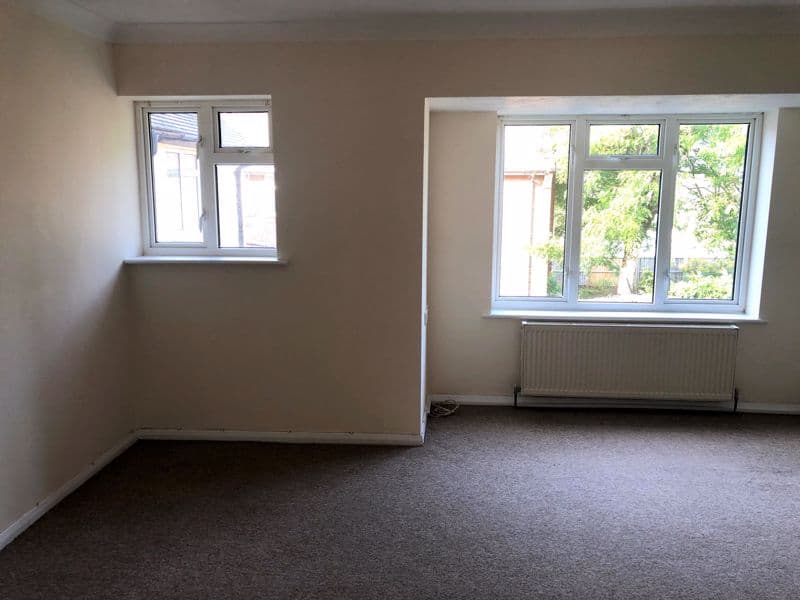 82-84 St Lawrence Avenue, Worthing
