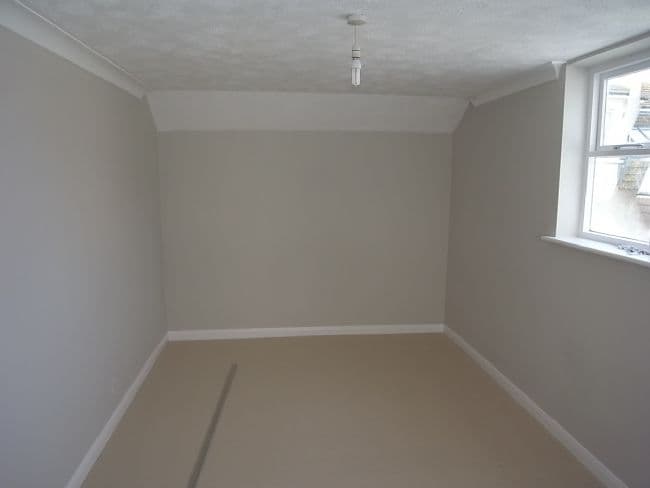 Flat to rent in Selden Lane, Worthing