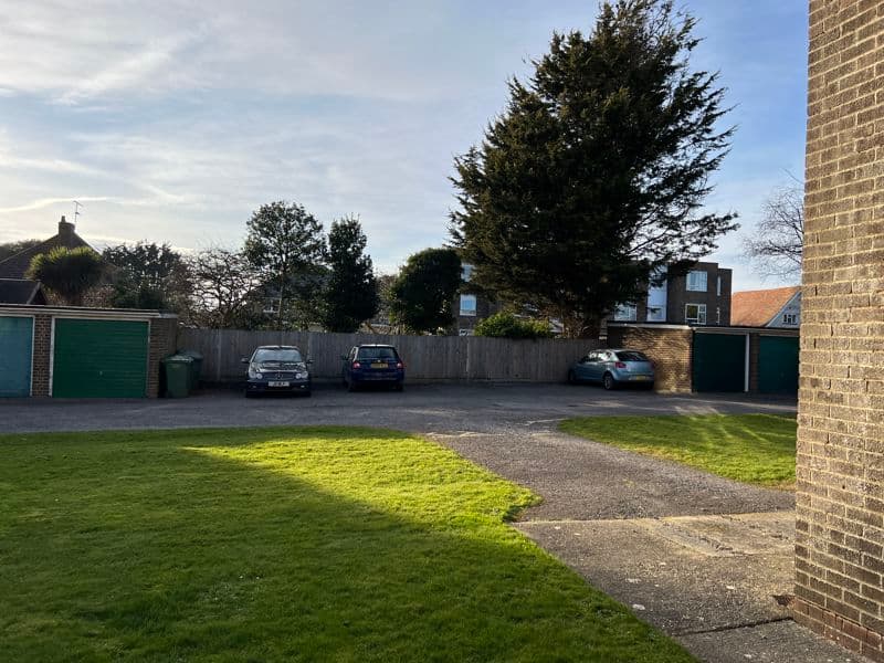 Wallace Avenue, Goring-by-Sea