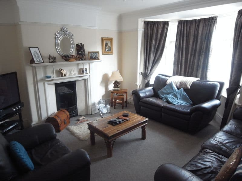 King Edward Avenue, Worthing