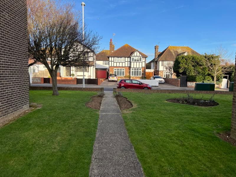 Wallace Avenue, Goring-by-Sea
