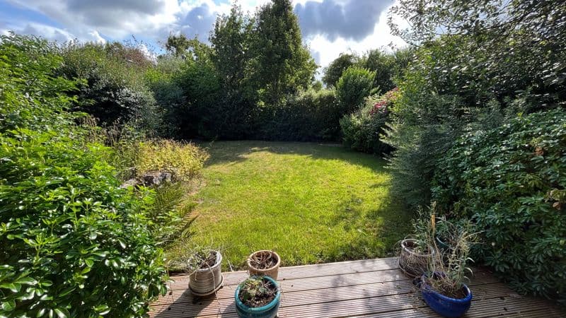 Hills Road, Steyning